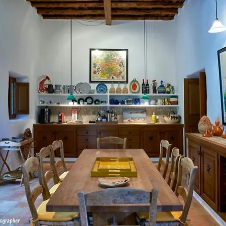 Colmena Villa